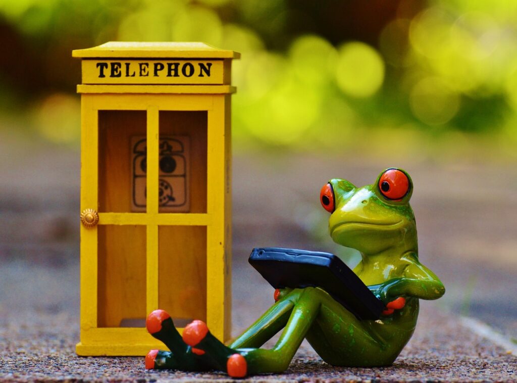frog, phone booth, phone, computer, laptop, e-mail, make a phone call, communication, call up, news, telephone booth, yellow, make contact, call to, frog, frog, frog, phone booth, phone booth, phone booth, phone booth, phone booth, e-mail, communication, telephone booth, telephone booth